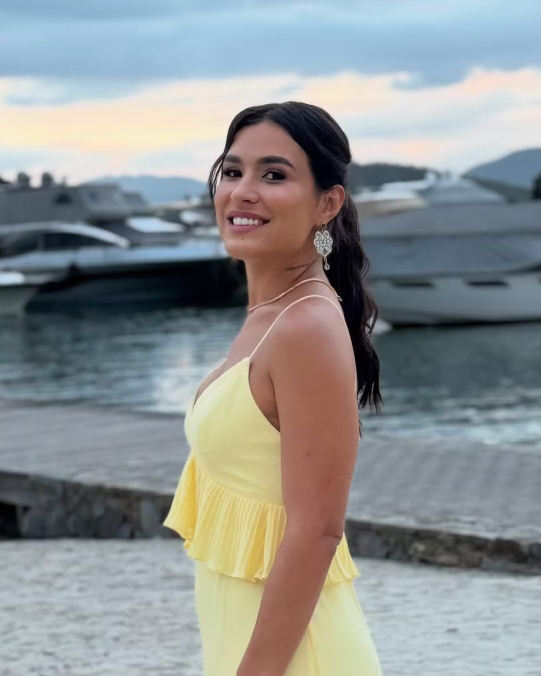 Bright yellow suspender ruffled pleated cake maxi skirt - Image 7